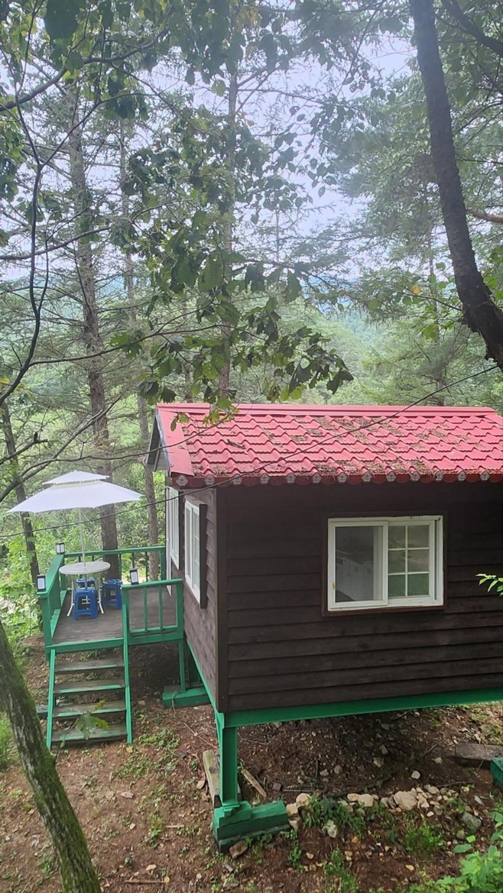 Hongcheon Gongjaksan Recreational Forest Pension Екстериор снимка